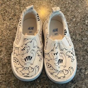 H&M toddler slip ons